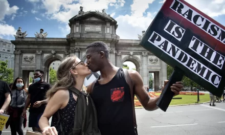 L’Occidente è entrato nella guerra mondiale culturale