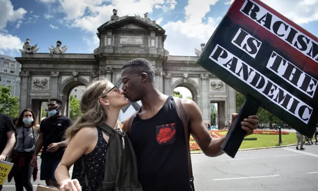 L’Occidente è entrato nella guerra mondiale culturale
