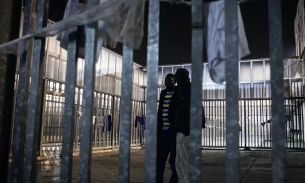 Le atrocità nei centri di permanenza per il rimpatrio in Italia