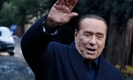 È MORTO SILVIO BERLUSCONI, PROTAGONISTA DELLA RECENTE VITA POLITICA IN ITALIA