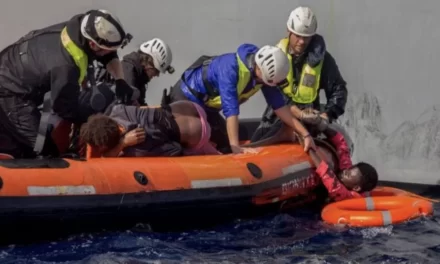 IMMIGRATI: ENNESIMA TRAGEDIA IN MARE SULLE COSTE DEL PELOPONNESO