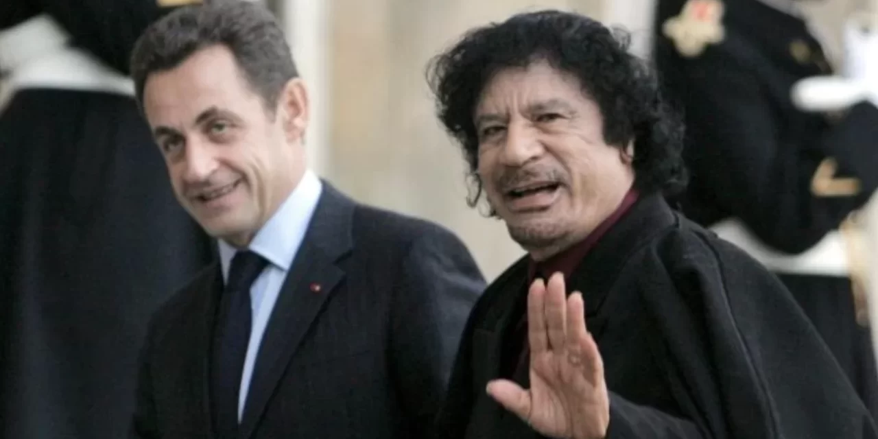 Il complotto franco-britannico per cacciare Gheddafi dalla Libia fu un disastro