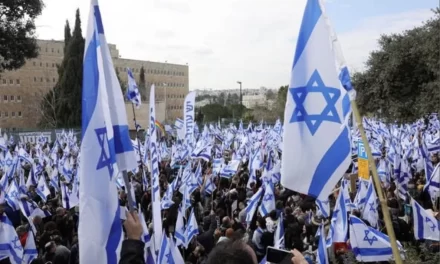 A Gerusalemme gli israeliani continuano la protesta  per la riforma giudiziaria