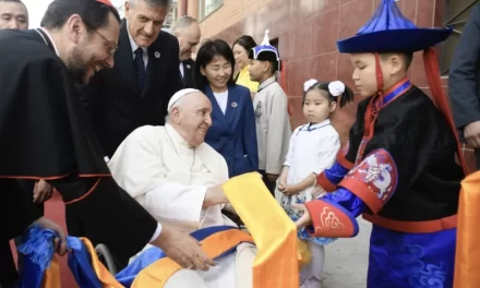 Il successore di Pietro per la prima volta in Mongolia 