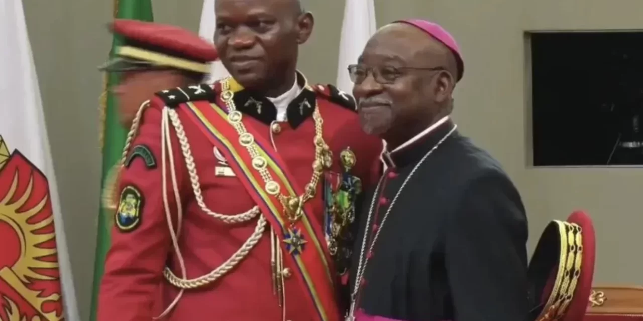 La Chiesa guiderà il processo democratico in Gabon