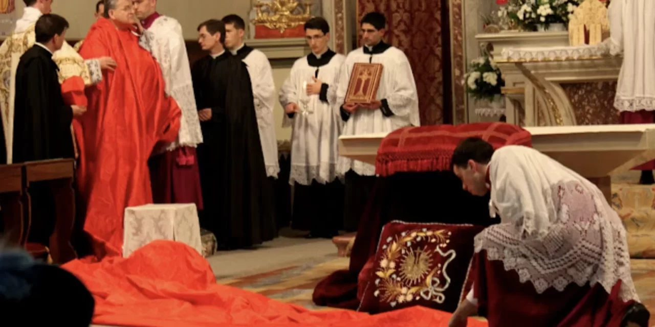 Polemiche sul “piatto cardinalizio” di Raymond Leo Burke