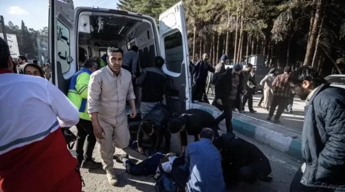In Iran due attentati kamikaze dell’ISIS provocano oltre ottanta morti