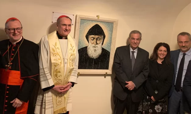 Inaugurato un nuovo mosaico di San Charbel alle grotte vaticane