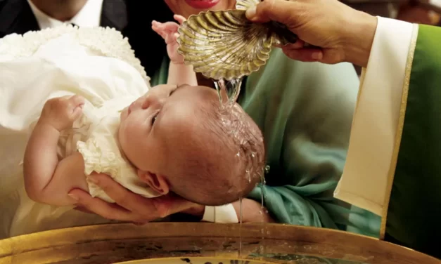 Preservare la Sacralità dei Sacramenti: La Nota “Gestis verbique” del Dicastero per la Dottrina della Fede