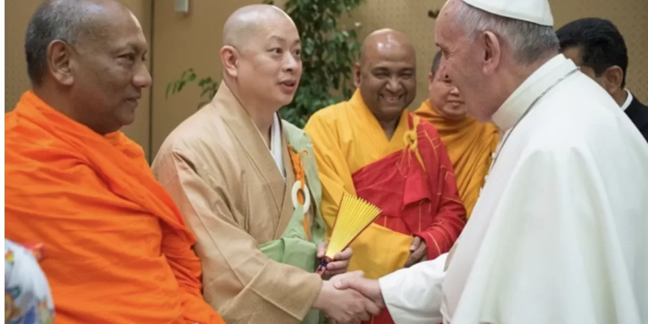 L’Incompatibilità tra Cristianesimo e Buddismo: esplorando le Differenze Teologiche e Filosofiche