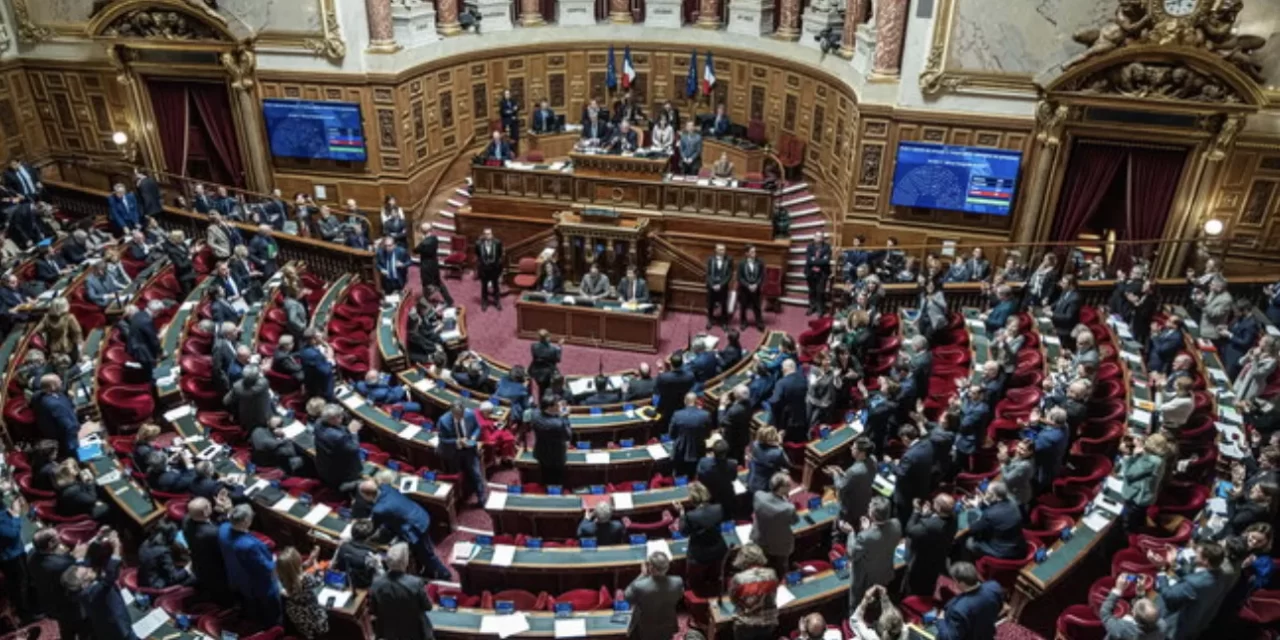 La Voce dei Vescovi: Riflessioni sull’IVG nella Costituzione Francese