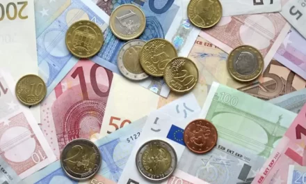 Conviene ancora all’Italia mantenere l’euro come moneta ufficiale?