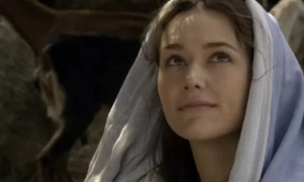 Maria, modello per ogni donna
