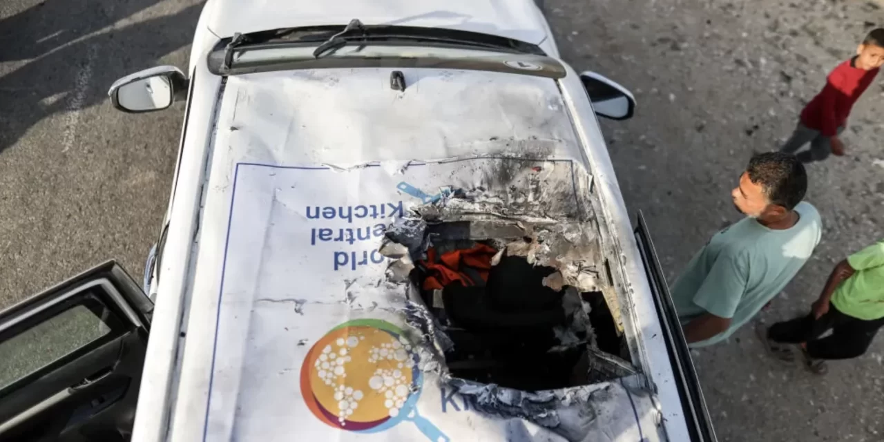 Tragedia nell’attacco al convoglio di aiuti a Gaza: Richiediamo Giustizia e Responsabilità