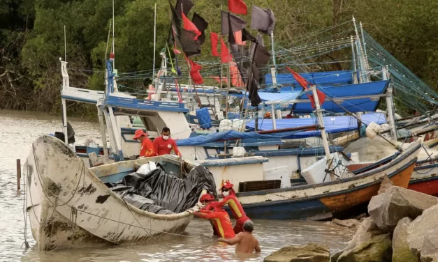 Tragedia nell’Atlantico: Nove Corpi Trovati su Imbarcazione alla Deriva