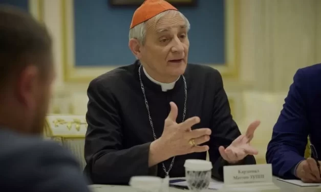 Il cardinale Zuppi chiede prudenza sul premierato e auspica un’Europa più coesa