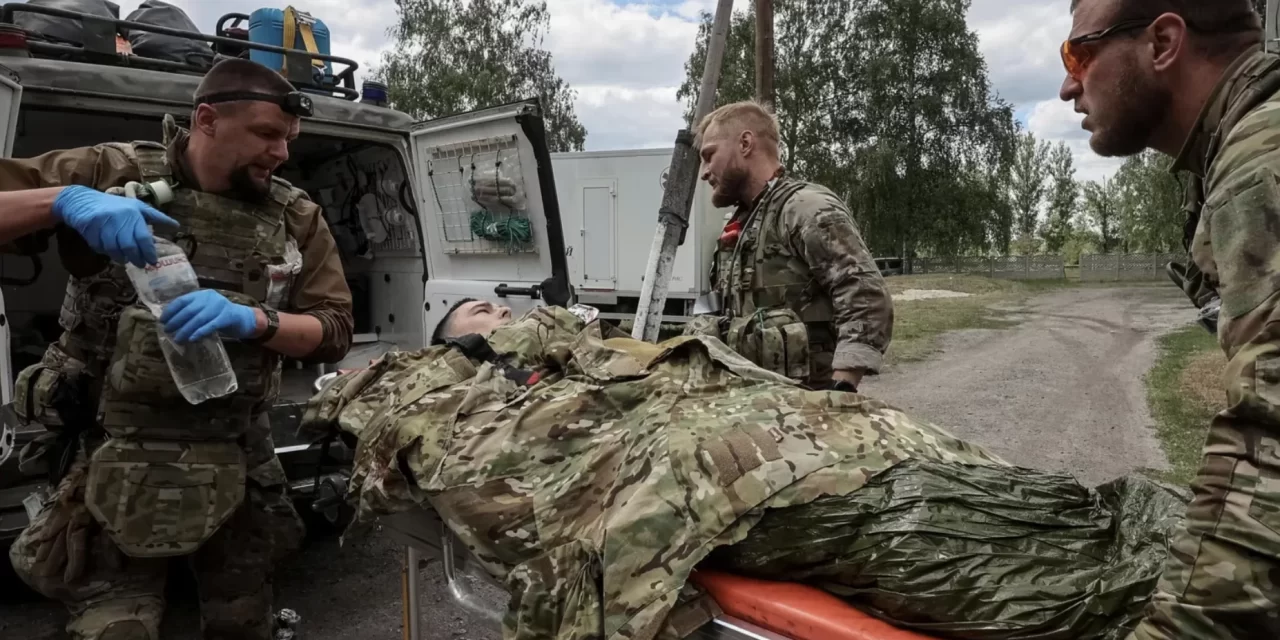 Vovchansk sotto attacco: la situazione al confine con la Russia si aggrava