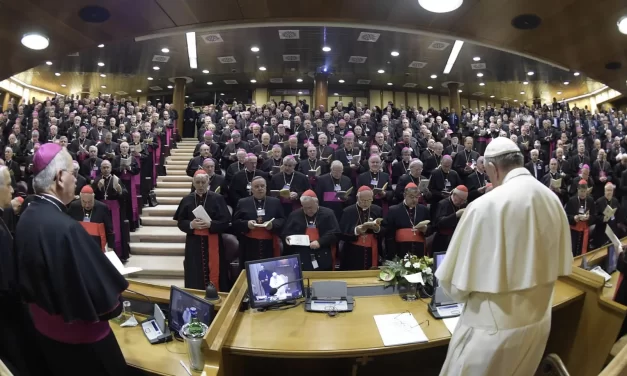 L’Incontro del Papa con i Vescovi Italiani: Un dibattito acceso sull’omosessualità
