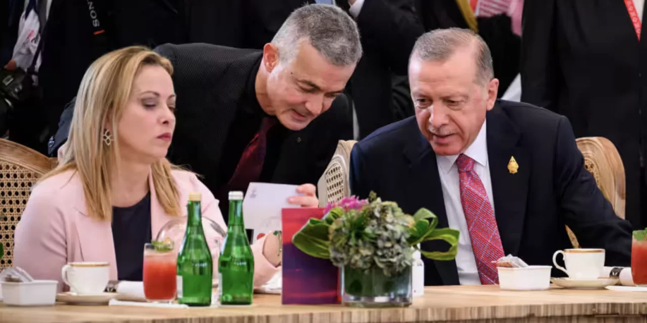 Erdogan invita anche l’Italia a riconoscere lo Stato della Palestina per un suo disegno strategico
