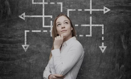 Comitati etici consultivi per l’intelligenza integrale: Intelligenze Multiple, Interdisciplinarietà e Transdisciplinarietà