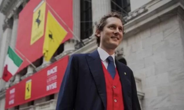 John Elkann: vent’anni di sfide e successi, tra passato e futuro dell’automotive