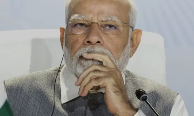 Modi vince in India ma il suo partito è sconfitto