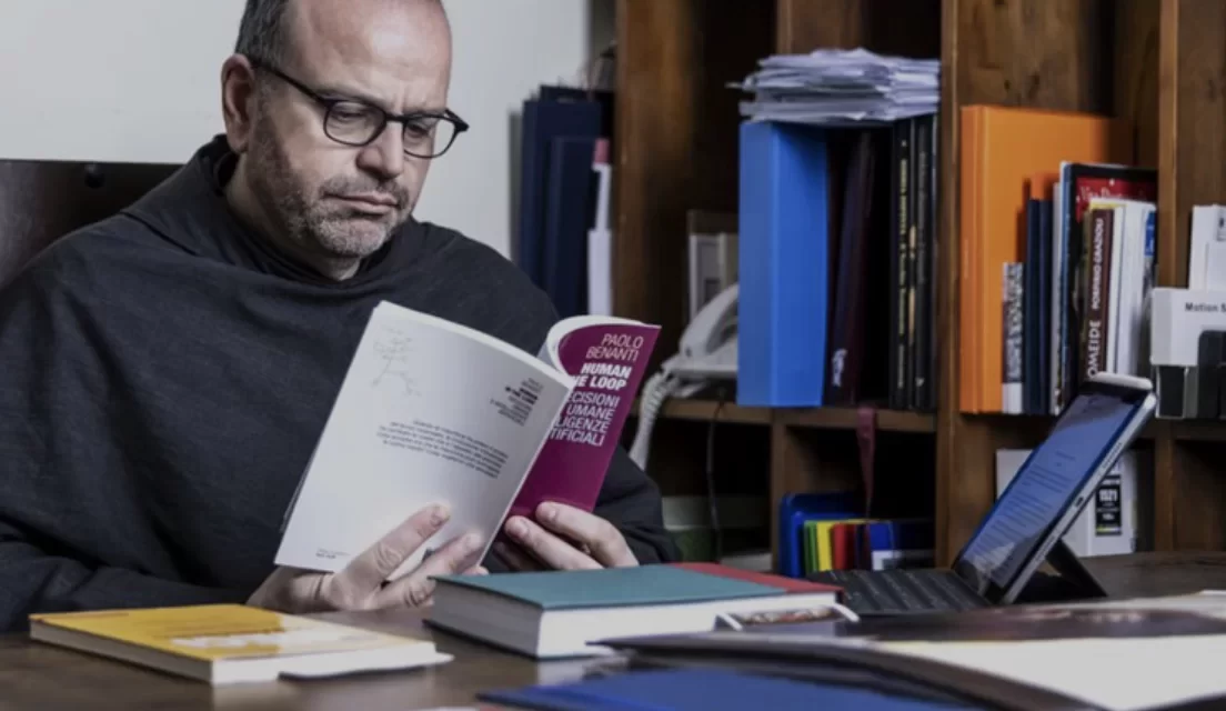 Il Papa e l’Intelligenza Artificiale: Una prospettiva etica e sociale