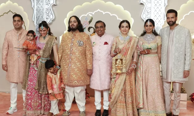 Il matrimonio di Anant Ambani è glamour per i ricchi e scandalo per i poveri