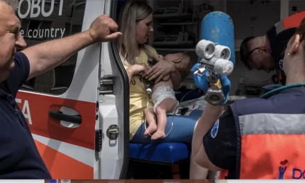 Attacco a Kiev: L’Ospedale Pediatrico Colpito da un Bombardamento Russo