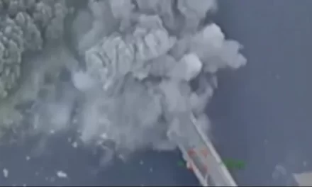 Missile ucraino distrugge ponte a Kursk: Arrestati giornalisti RAI in Russia