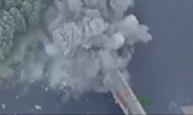 Missile ucraino distrugge ponte a Kursk: Arrestati giornalisti RAI in Russia