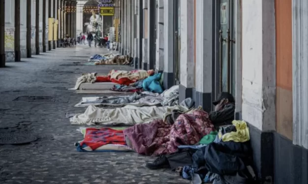 Il fallimento del governo di fronte al dramma dei senza dimora fissa a Roma