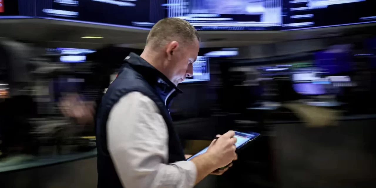 Crollo di Wall Street tra paure di recessione: Mercati globali in Tensione