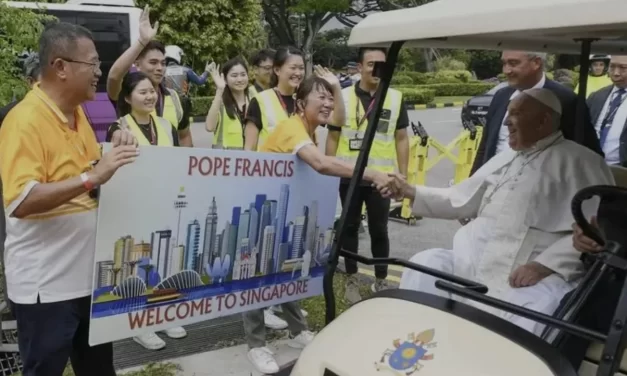 Papa Francesco a Singapore: Dialogo, inclusività e sostenibilità per un futuro di fraternità