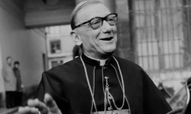 L’ecclesiologia di Jean Daniélou: Una prospettiva teologica e patristica sulla Chiesa