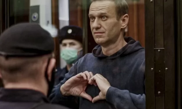 Alexei Navalny: l’evoluzione di un pensiero politico e il suo lascito di lotta