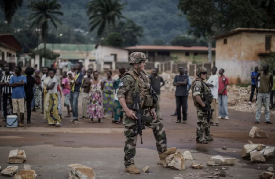 Abusi dei soldati francesi in Africa