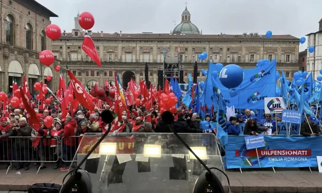 Sciopero generale con scontri a Torino