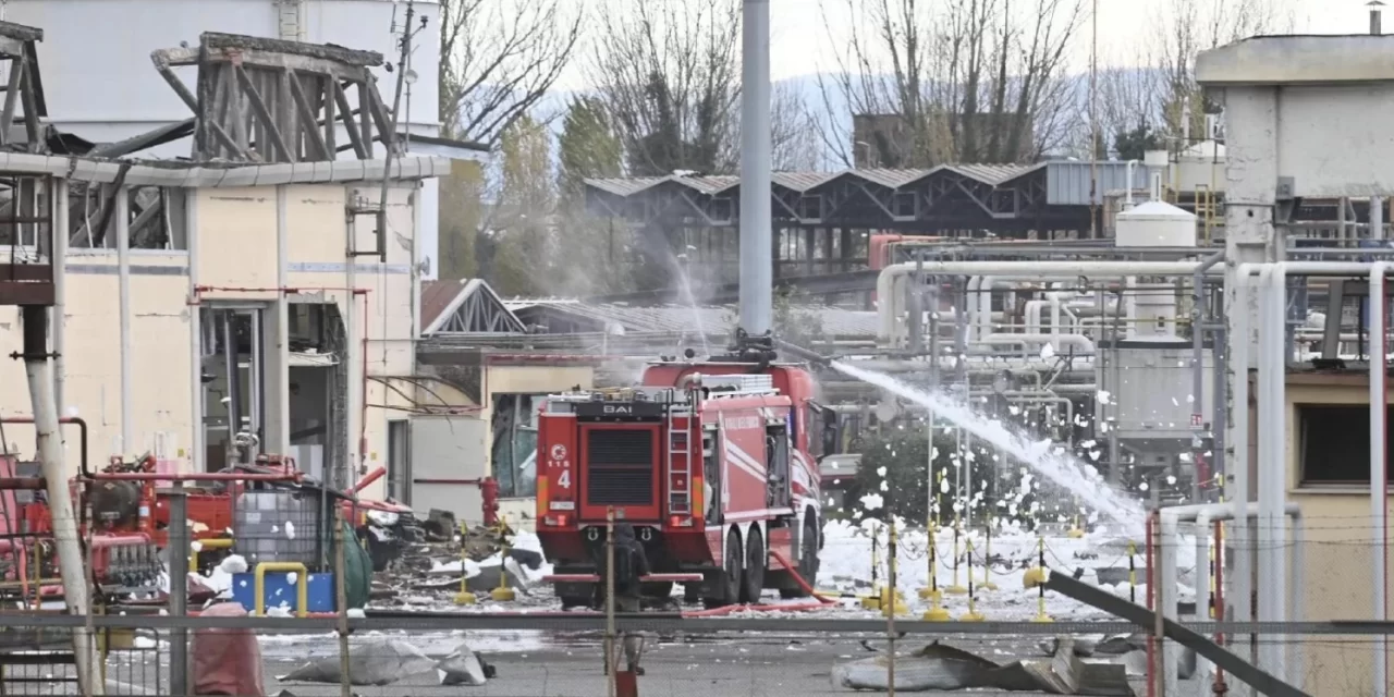 Tragedia a Calenzano nel deposito Eni