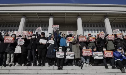 Corea del Sud: Il Parlamento interviene contro la legge marziale