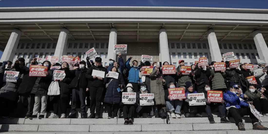 Corea del Sud: Il Parlamento interviene contro la legge marziale