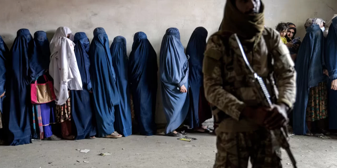 Afghanistan: La persecuzione delle donne tra finestre murate e diritti negati