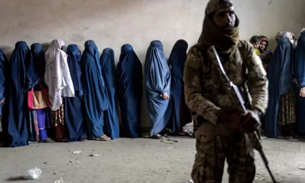 Afghanistan: La persecuzione delle donne tra finestre murate e diritti negati