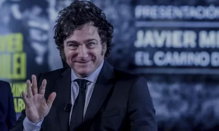 Javier Milei: Un anno di governo tra austerità storica e polemiche