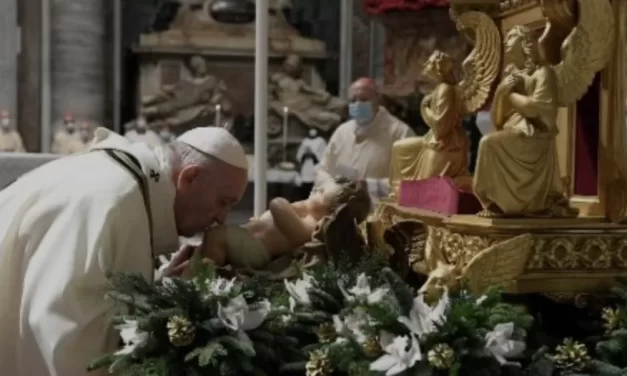 Il Natale secondo Papa Francesco: una riflessione sulla teologia del popolo e la narrazione di un Dio vicino