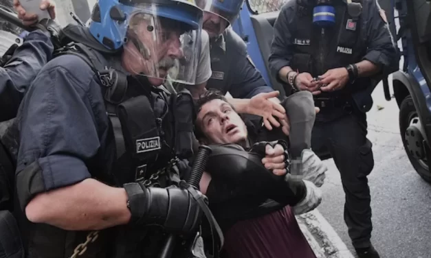 Uno scudo penale totale per le forze dell’ordine: verso il Far West o un equilibrio giusto?