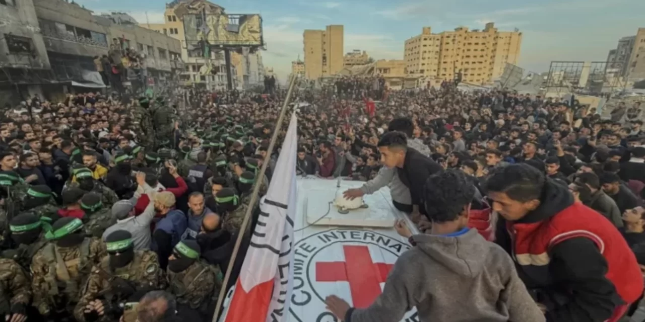 Uno scambio di vite e speranze: il fragile cessate il fuoco tra Israele e Hamas