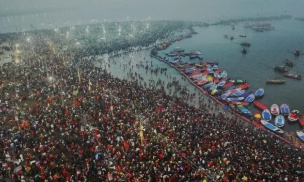 Kumbh Mela: il più grande pellegrinaggio religioso al mondo