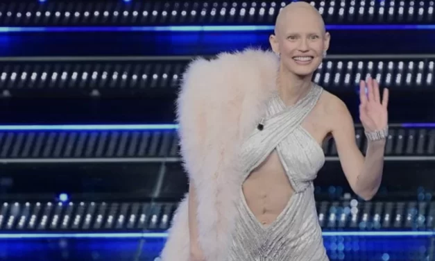 Sanremo 2025: Bianca Balti non nasconde le ferite del corpo