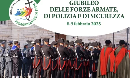 Papa Francesco ai militari: “promuovere, difendere e salvare la vita sempre”